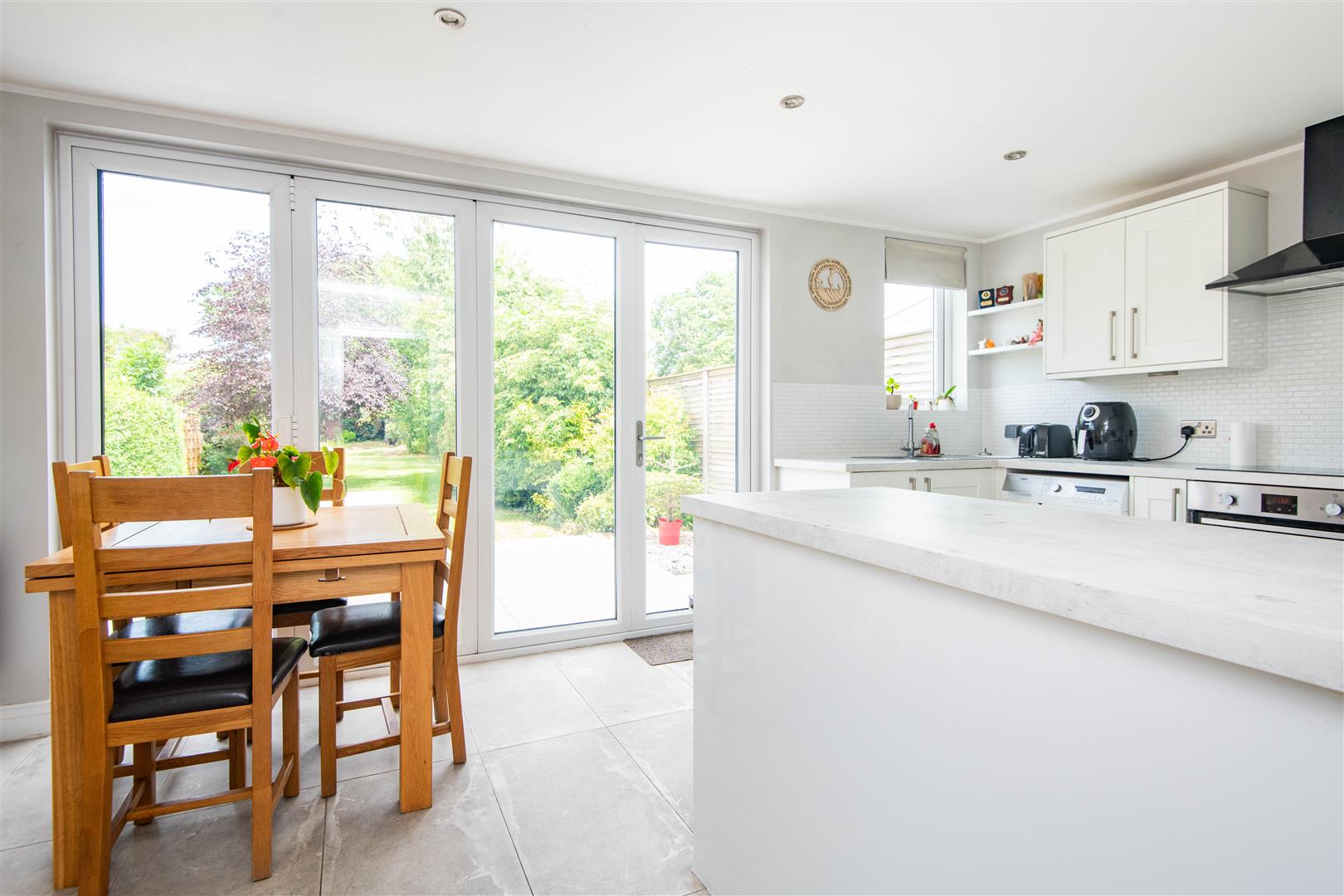 3 bed property in Kearsley Avenue, Preston